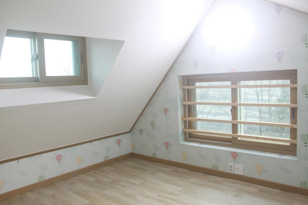 Vitamin Soop Hotel Chuncheon Room photo